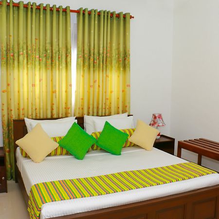 Ganthera Residence Katugastota Luaran gambar