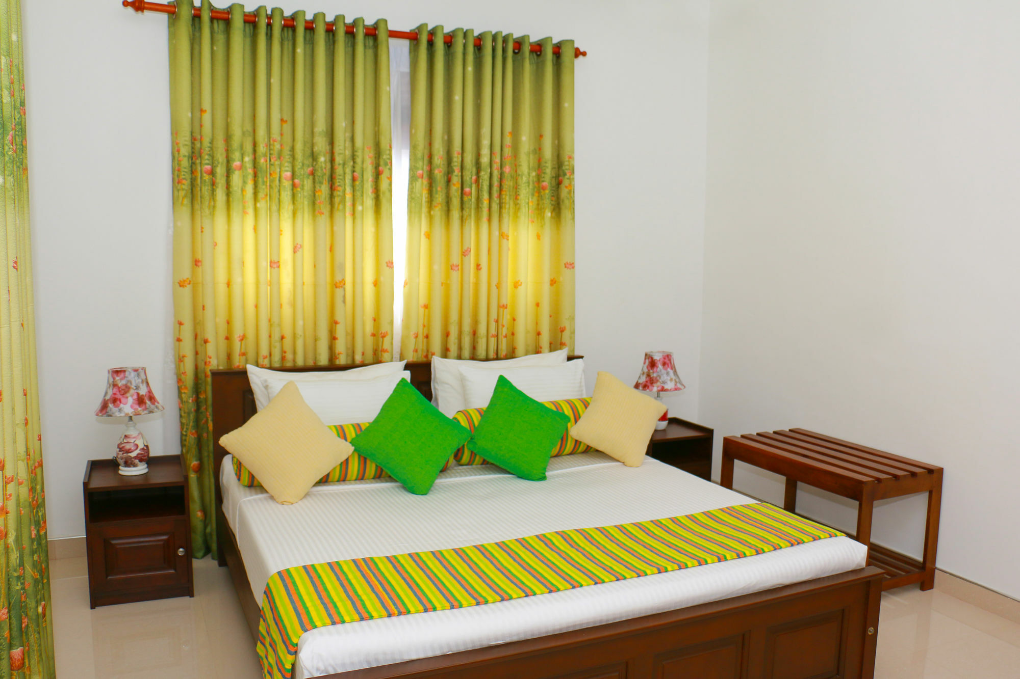 Ganthera Residence Katugastota Luaran gambar