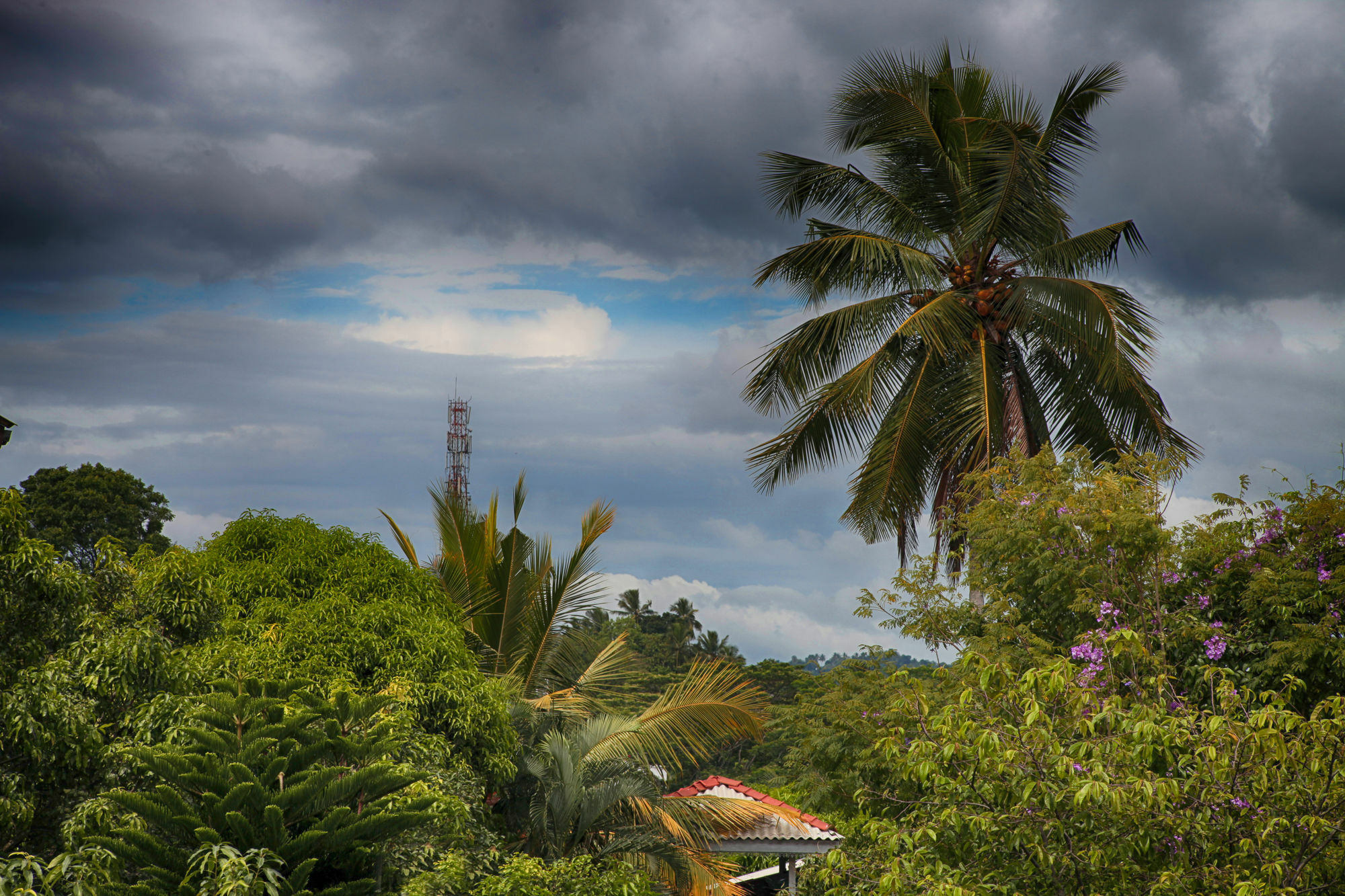 Ganthera Residence Katugastota Luaran gambar
